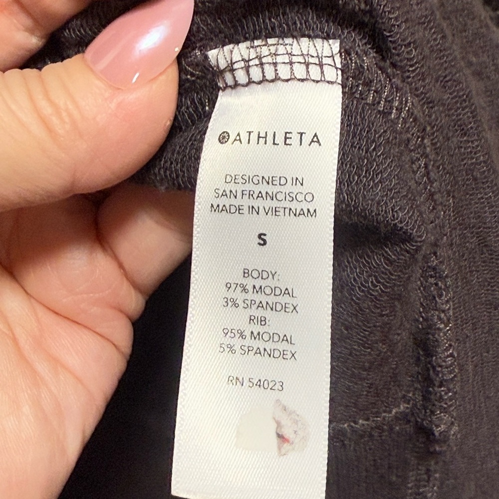 Athleta Women’s Grey Purple Cardigan size S - Picture 5 of 7